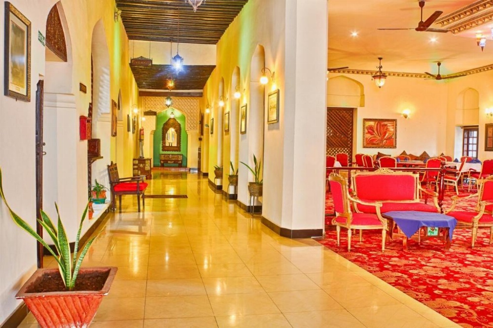 Africa House Hotel Main image